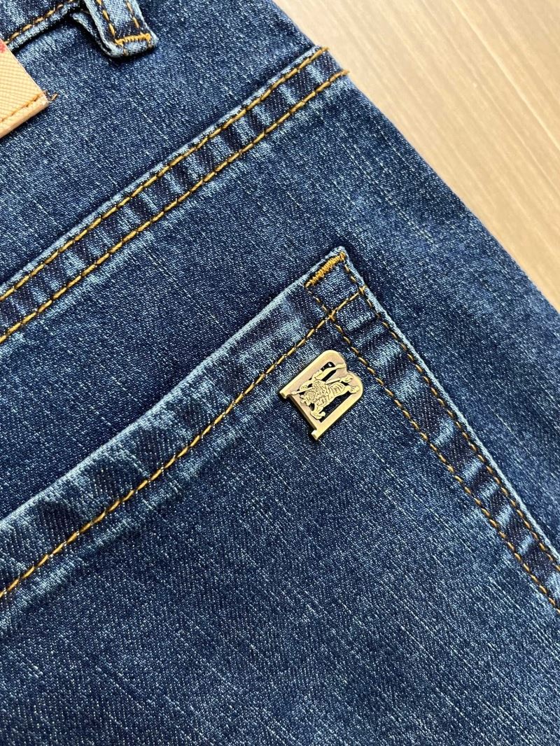 Burberry Jeans